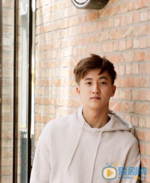 贾司特生活照 贾司特高清写真_贾司特高清剧照