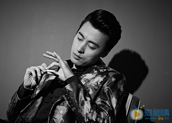 张钧涵帅气写真 张钧涵高清写真_张钧涵高清剧照