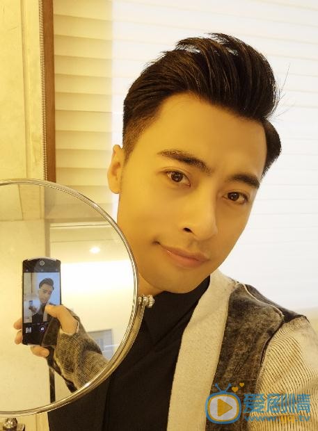 张钧涵生活照 张钧涵高清写真_张钧涵高清剧照