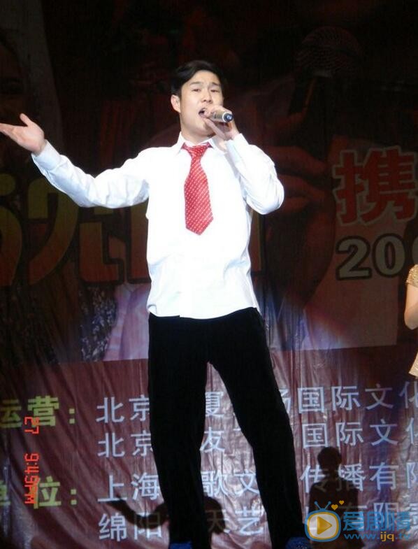 小沈阳演出照 小沈阳高清写真_小沈阳高清剧照