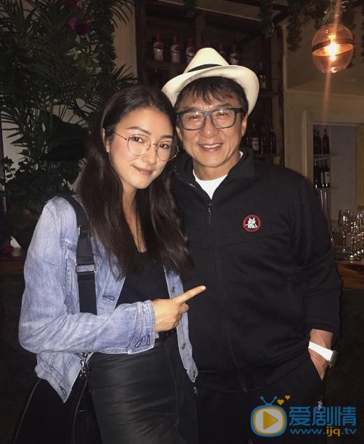 刘承羽与明星合照 刘承羽高清写真_刘承羽高清剧照