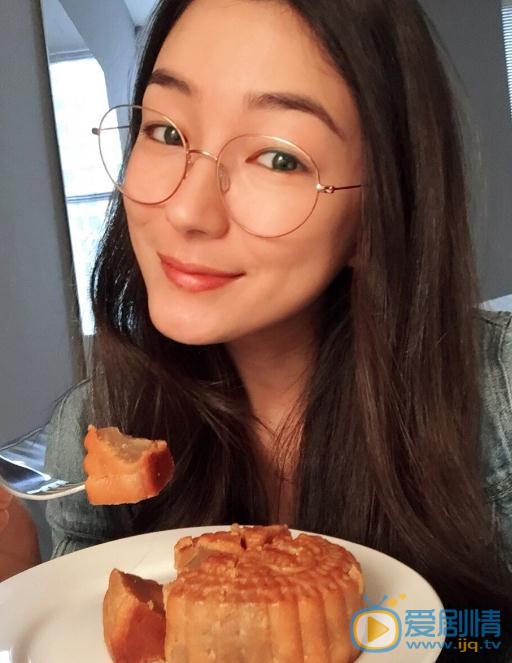 刘承羽生活照 刘承羽高清写真_刘承羽高清剧照