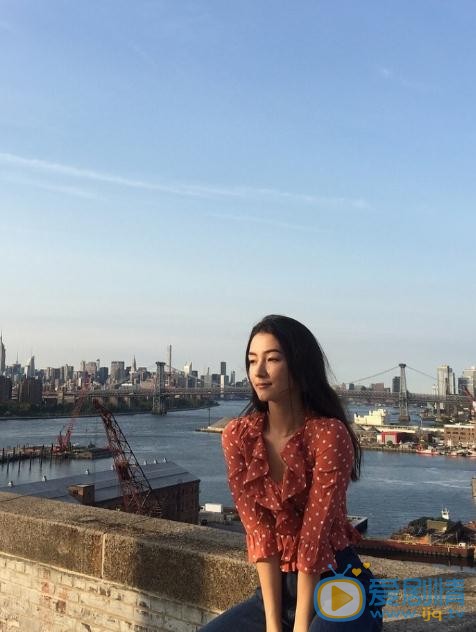 刘承羽生活照 刘承羽高清写真_刘承羽高清剧照