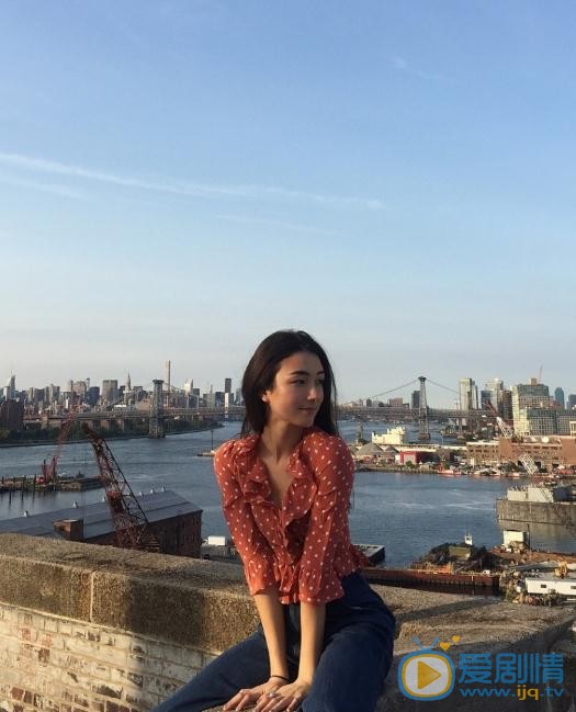 刘承羽生活照 刘承羽高清写真_刘承羽高清剧照