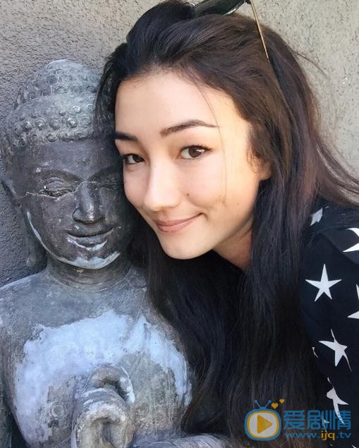 刘承羽生活照 刘承羽高清写真_刘承羽高清剧照