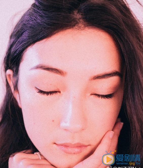 刘承羽生活照 刘承羽高清写真_刘承羽高清剧照