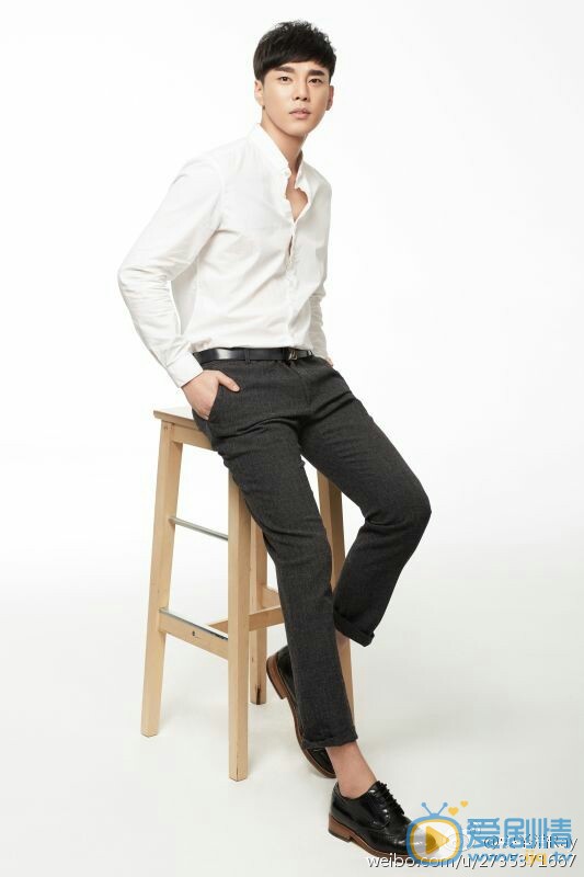 安圣浩帅气写真 安圣浩高清写真_安圣浩高清剧照