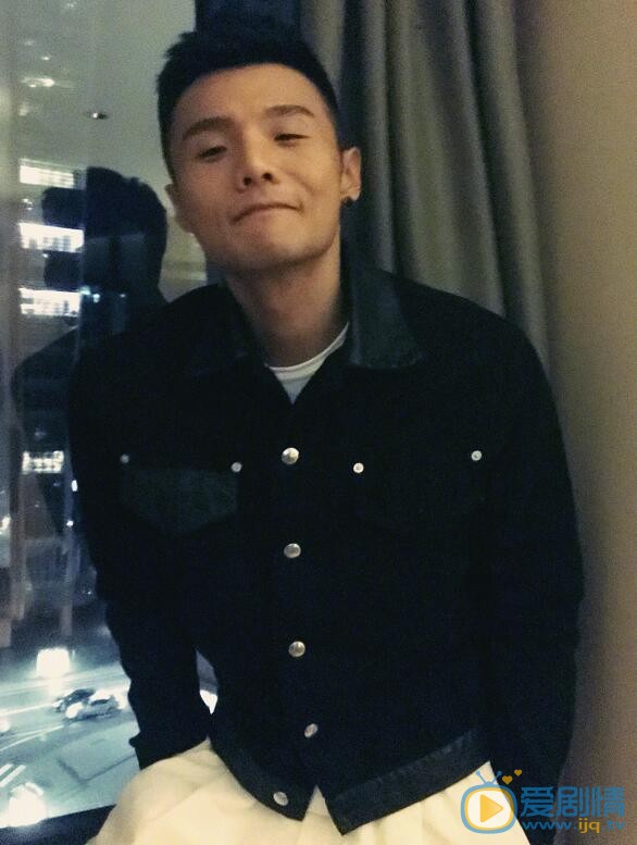 李荣浩生活照 李荣浩高清写真_李荣浩高清剧照