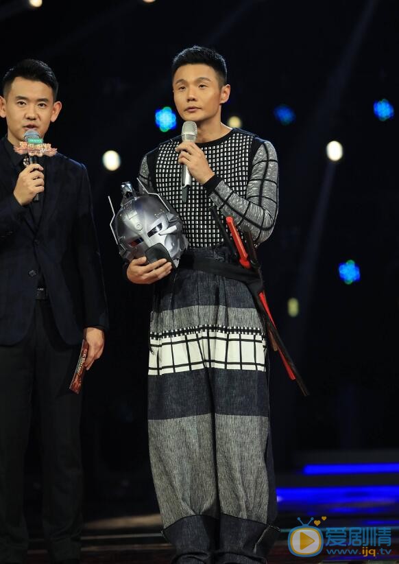 李荣浩演出照 李荣浩高清写真_李荣浩高清剧照