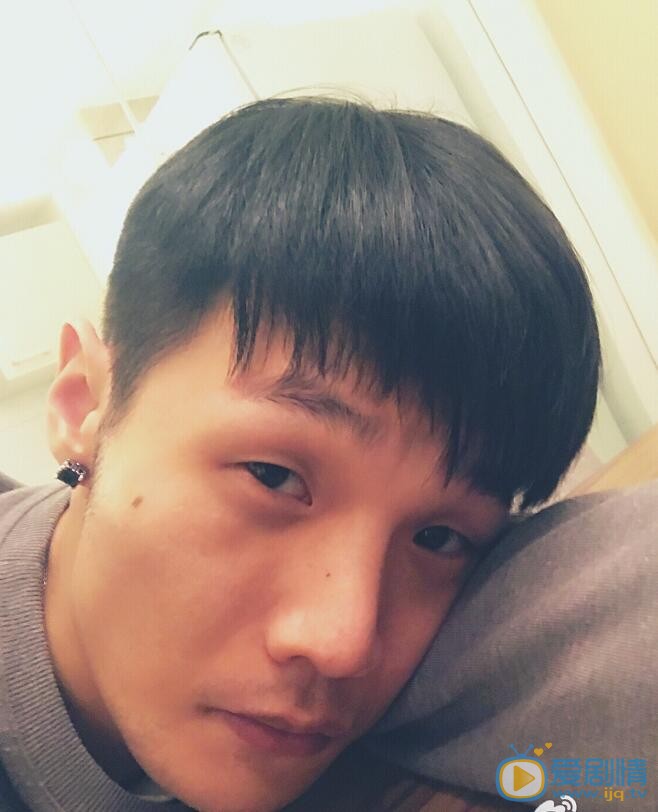杨丞琳男友李荣浩 杨丞琳高清写真_杨丞琳高清剧照