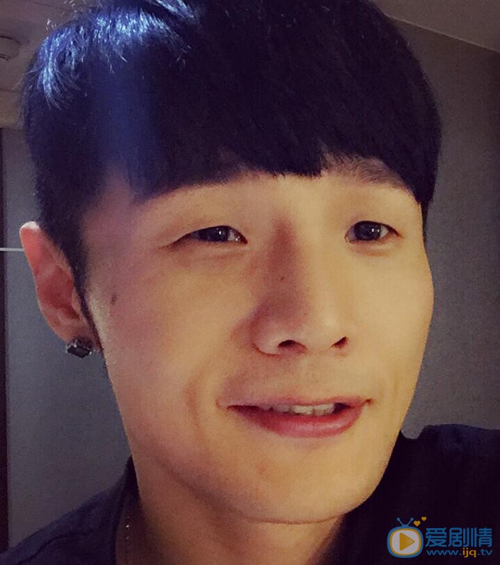 杨丞琳男友李荣浩 杨丞琳高清写真_杨丞琳高清剧照