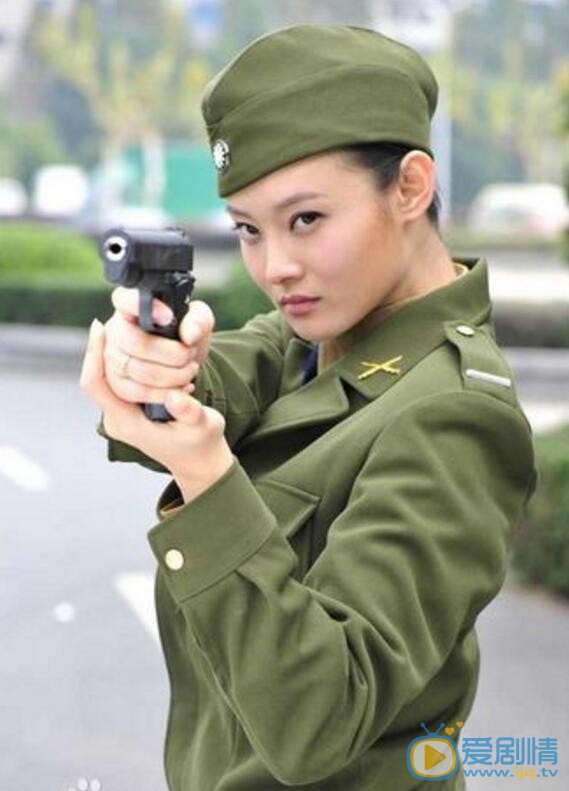 王翊丹《血色玫瑰3》剧照 王翊丹高清写真_王翊丹高清剧照