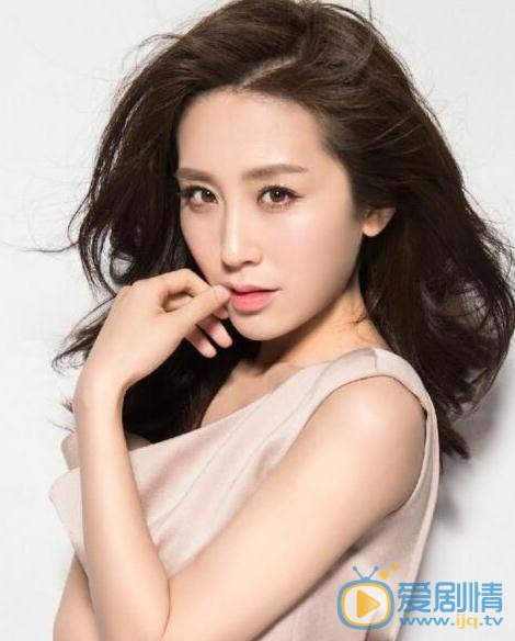 茧镇奇缘三太太菊仙是谁演的？茧镇奇缘三太太菊仙扮演者周美毅个人资料、写真及生活照欣赏