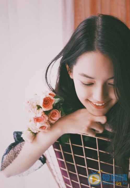 李诗颖花儿写真 李诗颖高清写真_李诗颖高清剧照