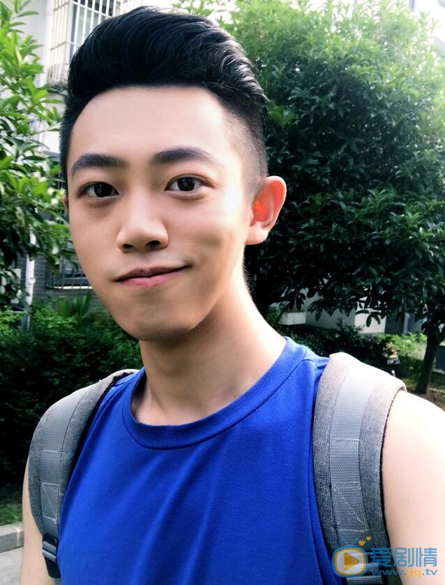 郭一扬生活照 郭一扬高清写真_郭一扬高清剧照