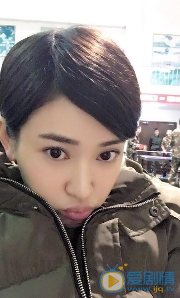 董玥生活照 董玥高清写真_董玥高清剧照