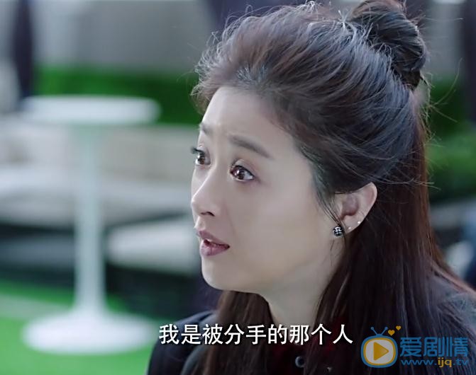 凡人的品格何时和畅歌认识吗？何时和畅歌是什么关系？