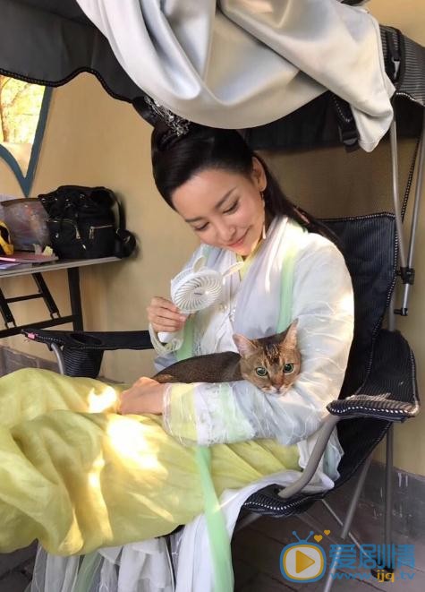 于文文片场照 于文文高清写真_于文文高清剧照