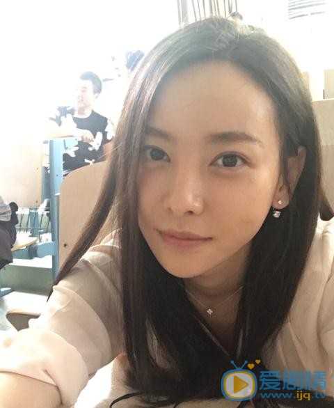 于文文生活照 于文文高清写真_于文文高清剧照