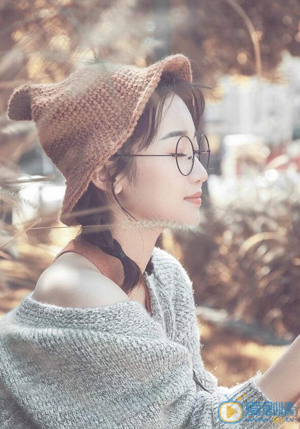 语桐甜美写真 语桐高清写真_语桐高清剧照