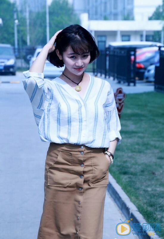 语桐街拍写真 语桐高清写真_语桐高清剧照