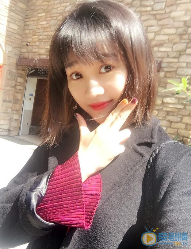 语桐生活照 语桐高清写真_语桐高清剧照