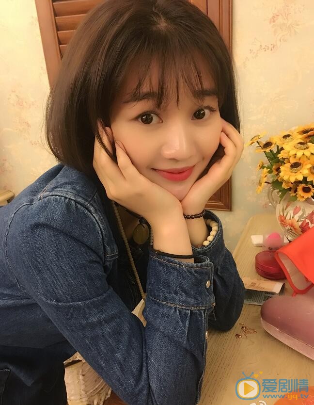 语桐生活照 语桐高清写真_语桐高清剧照