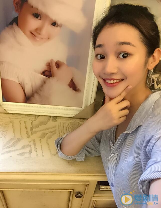 语桐生活照 语桐高清写真_语桐高清剧照