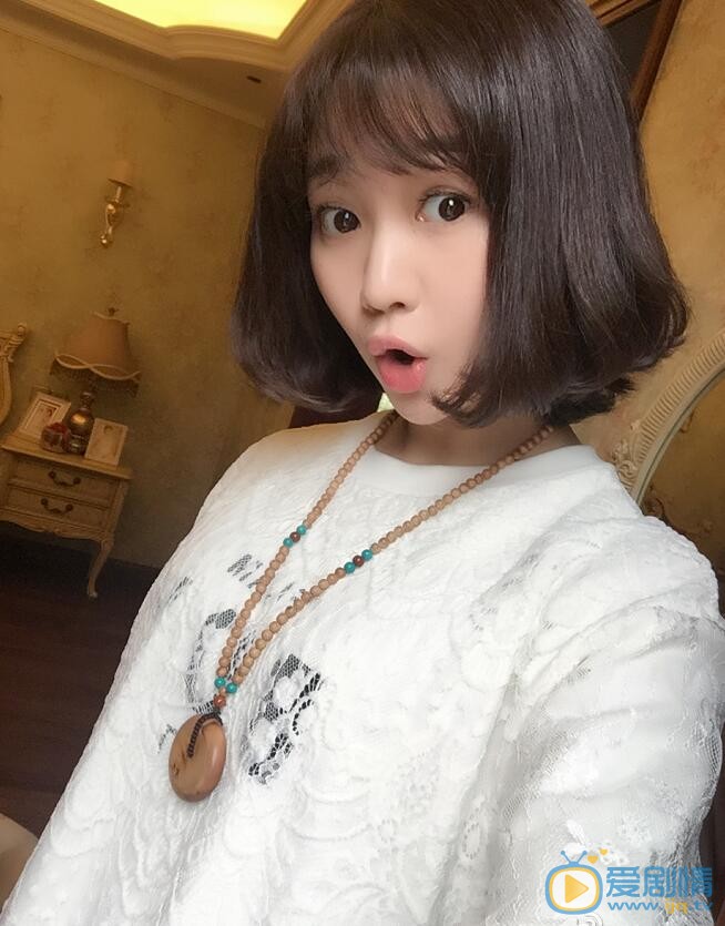 语桐生活照 语桐高清写真_语桐高清剧照