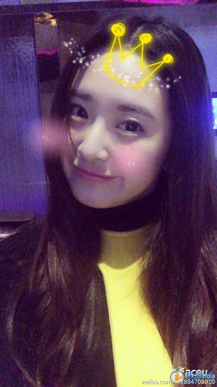 刘烨卖萌照 刘烨高清写真_刘烨高清剧照