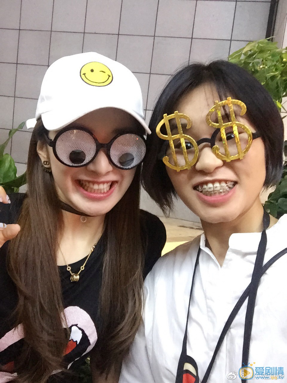 刘烨卖萌照 刘烨高清写真_刘烨高清剧照
