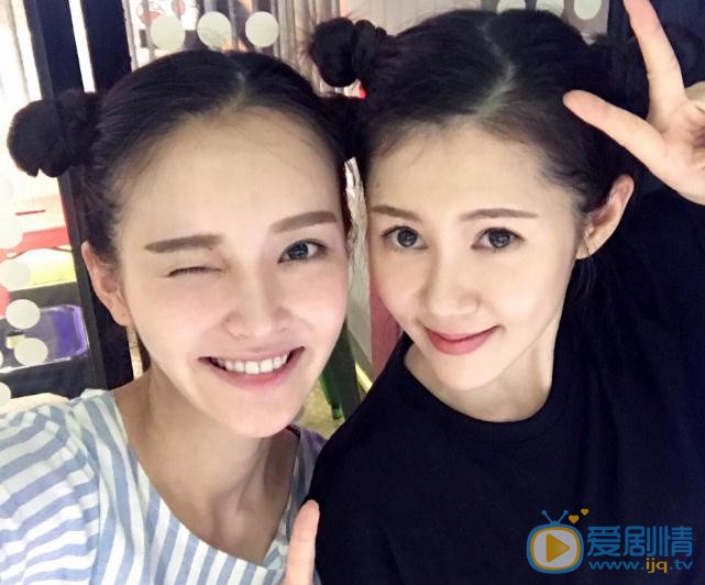 张颖冰朋友合照 张颖冰高清写真_张颖冰高清剧照