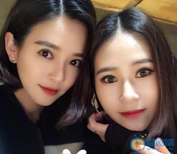 张颖冰朋友合照 张颖冰高清写真_张颖冰高清剧照