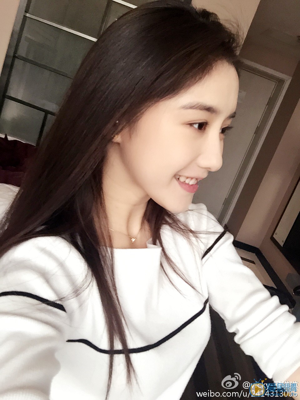 王瑛瑛自拍照 王瑛瑛高清写真_王瑛瑛高清剧照