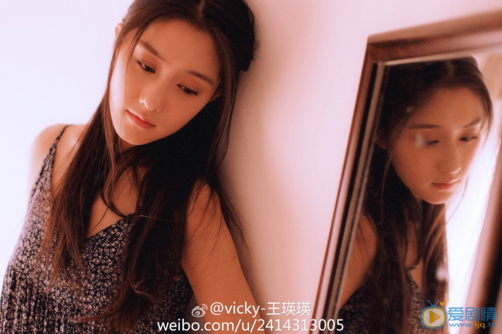 王瑛瑛可爱照 王瑛瑛高清写真_王瑛瑛高清剧照
