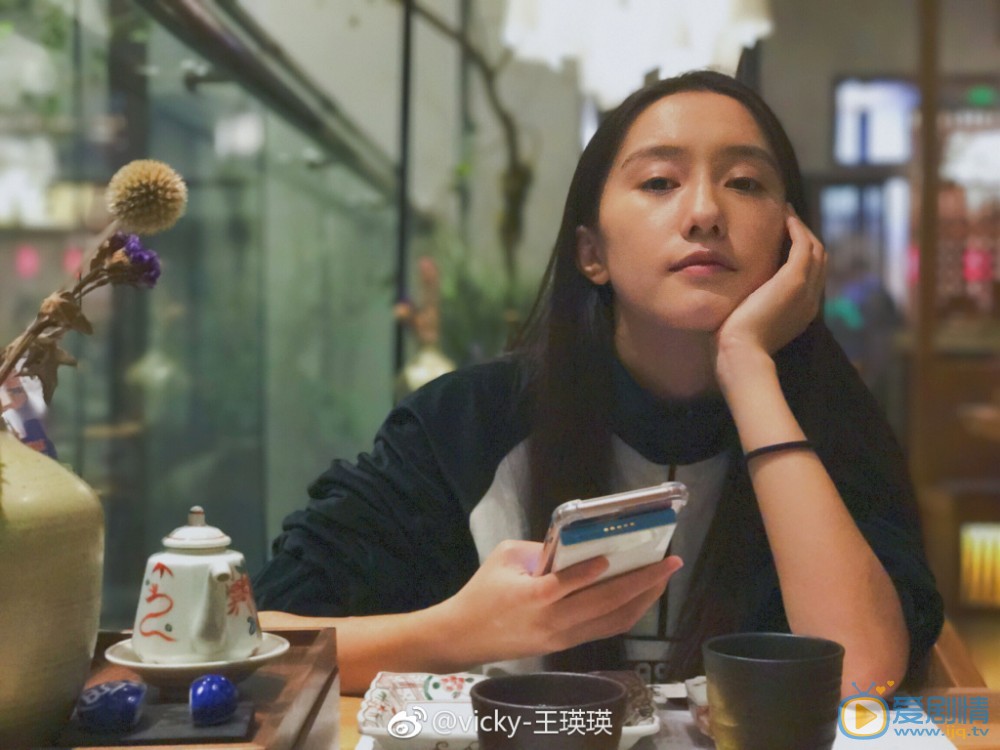 王瑛瑛旅行照 王瑛瑛高清写真_王瑛瑛高清剧照