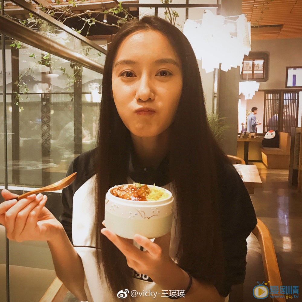 王瑛瑛片场照 王瑛瑛高清写真_王瑛瑛高清剧照