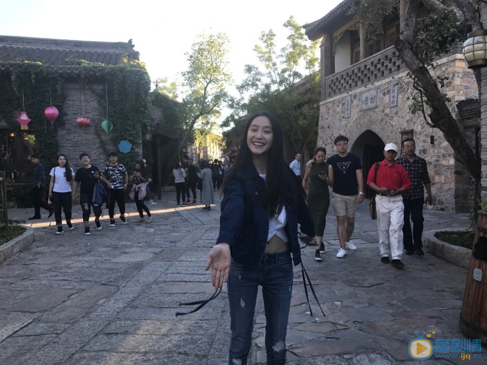 王瑛瑛旅行照 王瑛瑛高清写真_王瑛瑛高清剧照