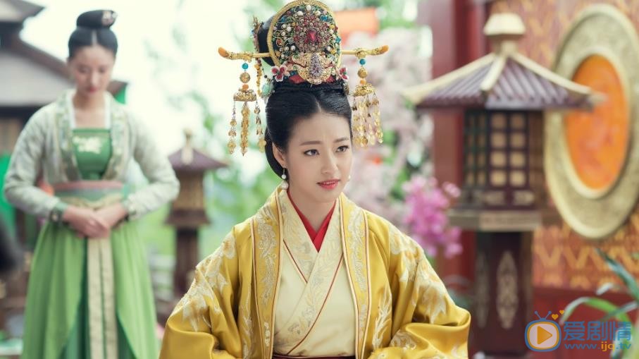 天泪传奇之凤凰无双剧情介绍(1-56集大结局)