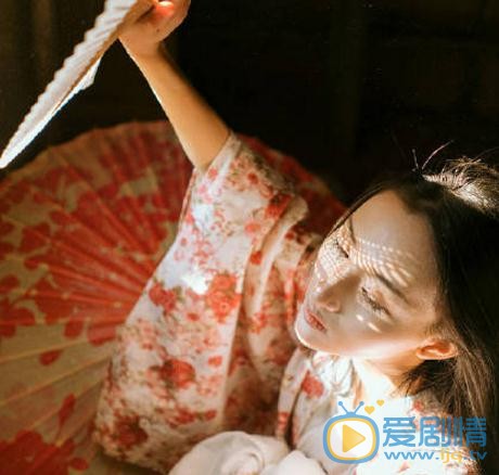 卓煜茜沙漠写真 卓煜茜高清写真_卓煜茜高清剧照