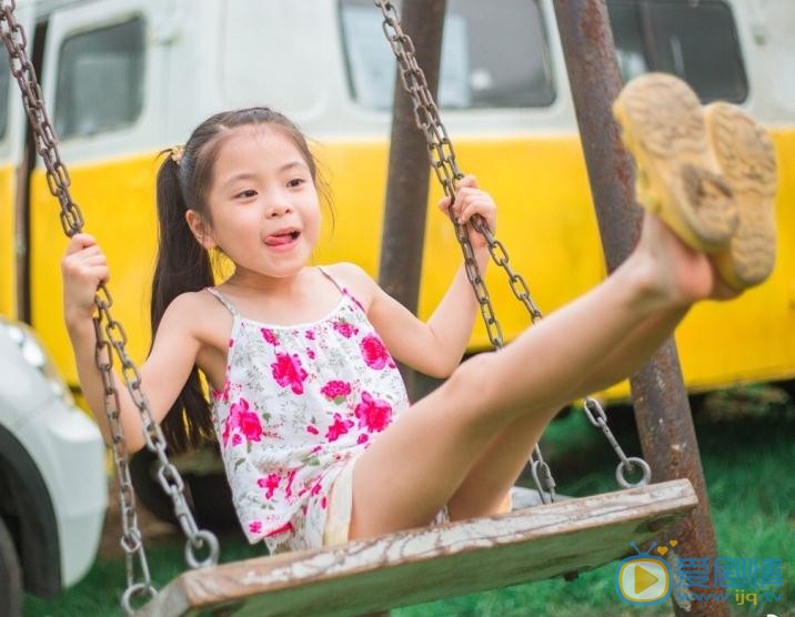 陈朵怡夏日写真 陈朵怡高清写真_陈朵怡高清剧照