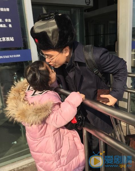 陈朵怡家人合照 陈朵怡高清写真_陈朵怡高清剧照