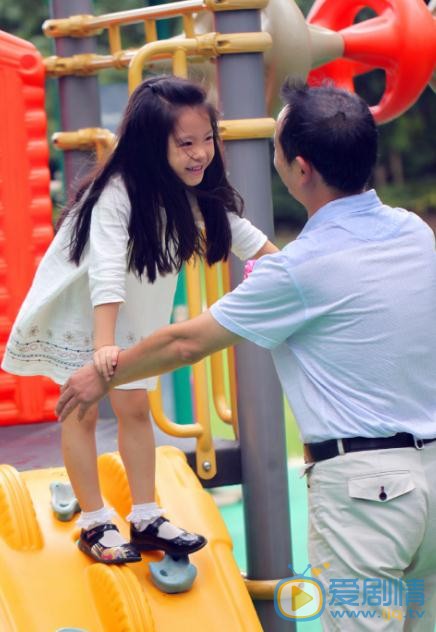 陈朵怡夏日写真 陈朵怡高清写真_陈朵怡高清剧照