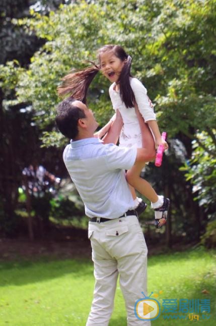 陈朵怡夏日写真 陈朵怡高清写真_陈朵怡高清剧照