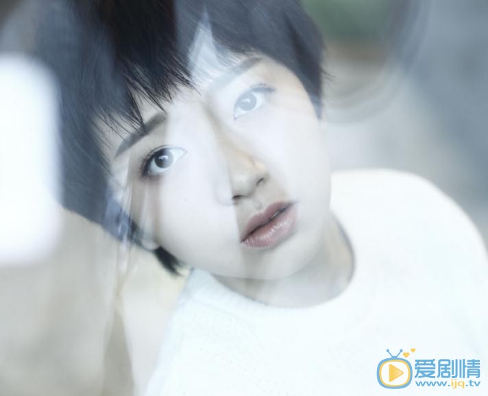 周韵茹街拍写真 周韵茹高清写真_周韵茹高清剧照
