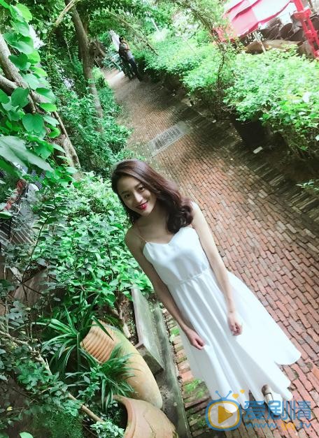许瑶璇夏日街拍 许瑶璇高清写真_许瑶璇高清剧照