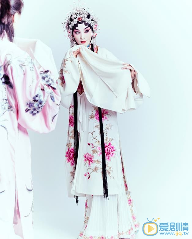 蒋勤勤古典戏曲写真 蒋勤勤高清写真_蒋勤勤高清剧照