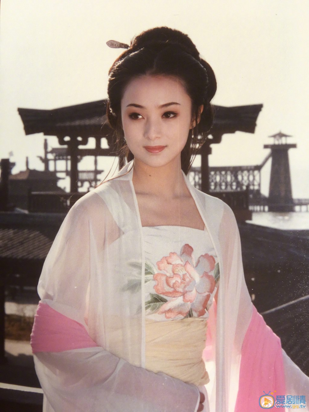 蒋勤勤早期古装照 蒋勤勤高清写真_蒋勤勤高清剧照