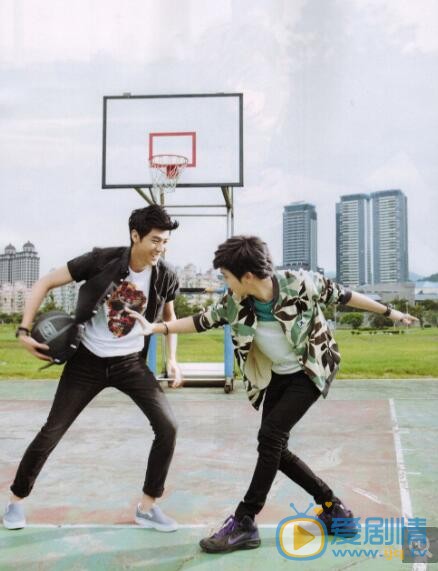 李玉玺杂志写真 李玉玺高清写真_李玉玺高清剧照