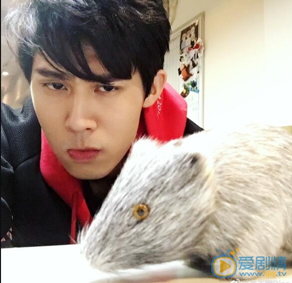 李玉玺自拍写真 李玉玺高清写真_李玉玺高清剧照